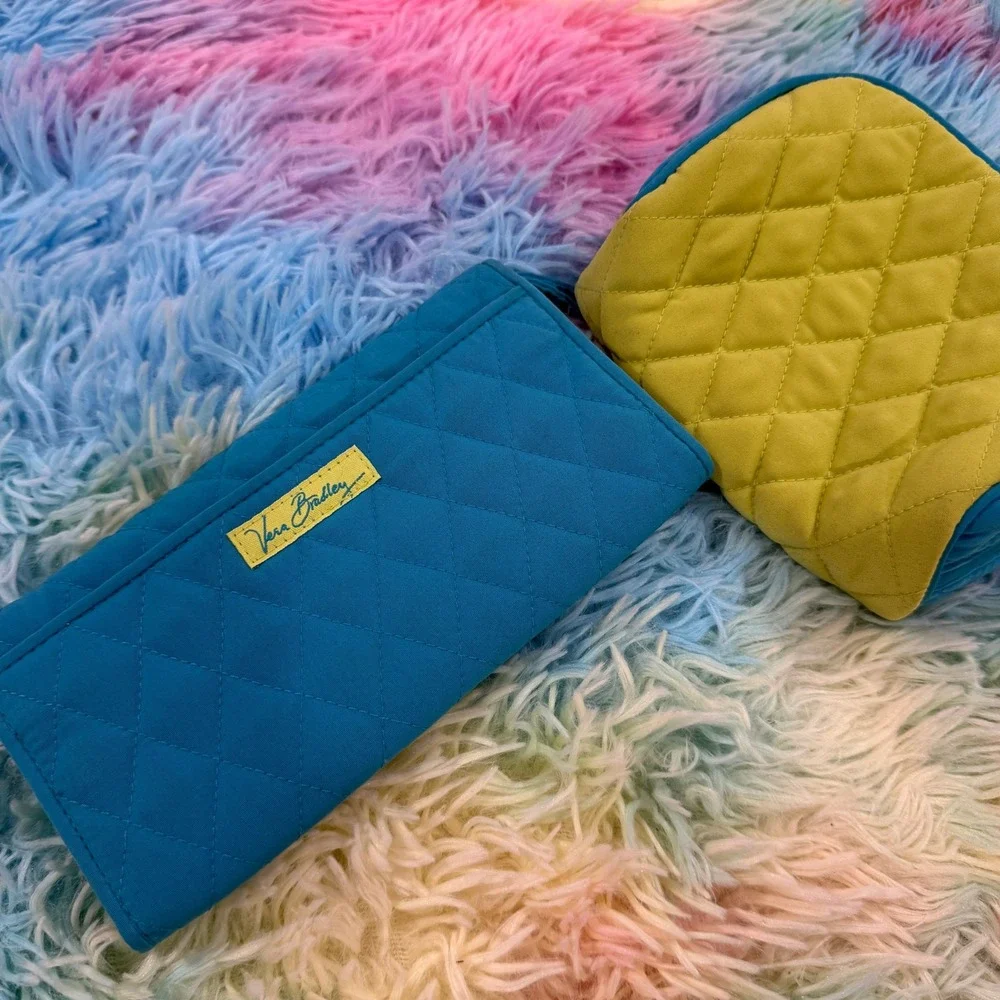 Vera Bradley Wallet and Cosmetic Pouch Set Womens OS Blue Green Like New Quilted